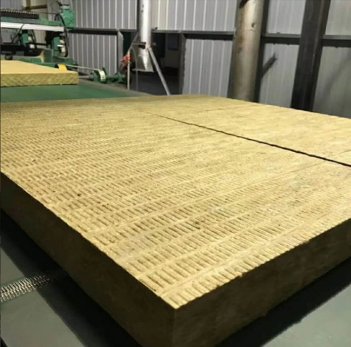 外墙岩棉板保温施工方案